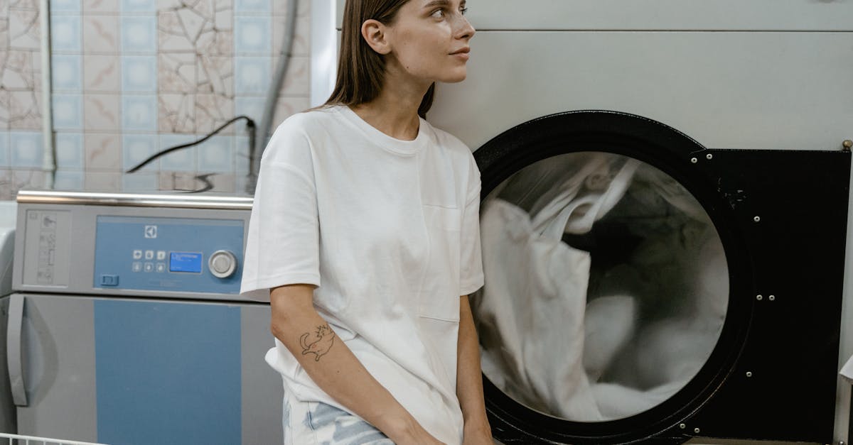 découvrez nos services de blanchisserie, alliant qualité et efficacité pour le nettoyage de vos vêtements et textiles. profitez de nos solutions sur mesure adaptées à vos besoins et à un service rapide pour un linge toujours impeccable.