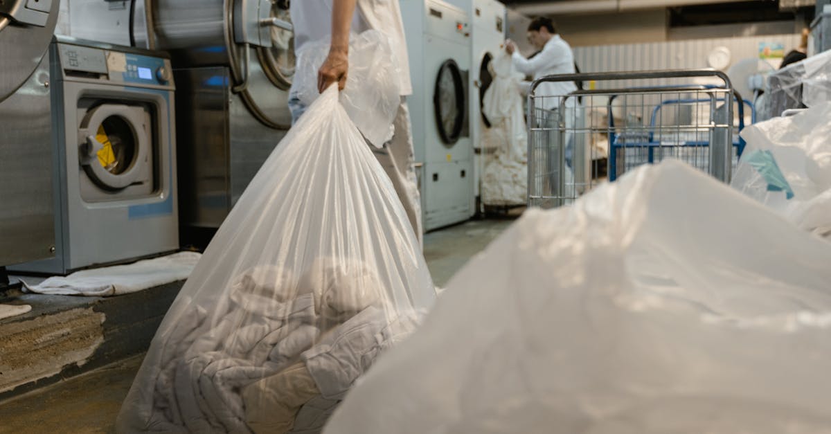 découvrez nos services de blanchisserie professionnelle, offrant des solutions sur mesure pour vos besoins de nettoyage. profitez d'un linge impeccablement propre grâce à notre expertise et à nos équipements de pointe.