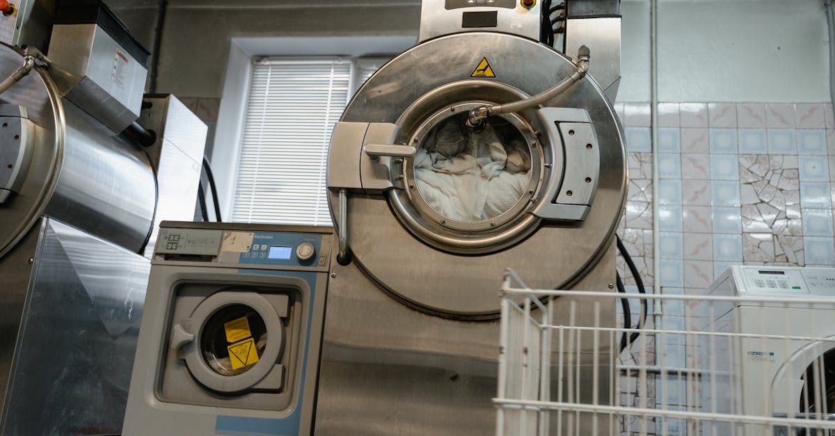 découvrez notre service de blanchisserie professionnel offrant des solutions de nettoyage de haute qualité pour tous vos textiles. bénéficiez d'un traitement soigné et efficace, idéal pour les particuliers et les entreprises. faites confiance à notre expertise pour un linge impeccable.